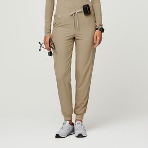 figs S/P zamora jogger in light oak